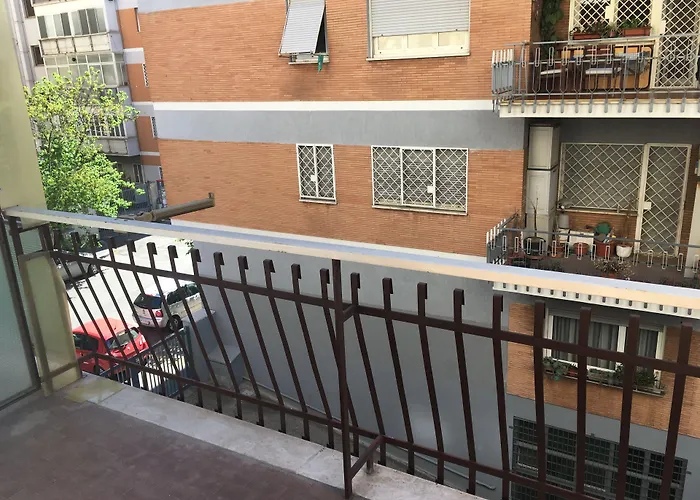 Pensión Emilio's 3*